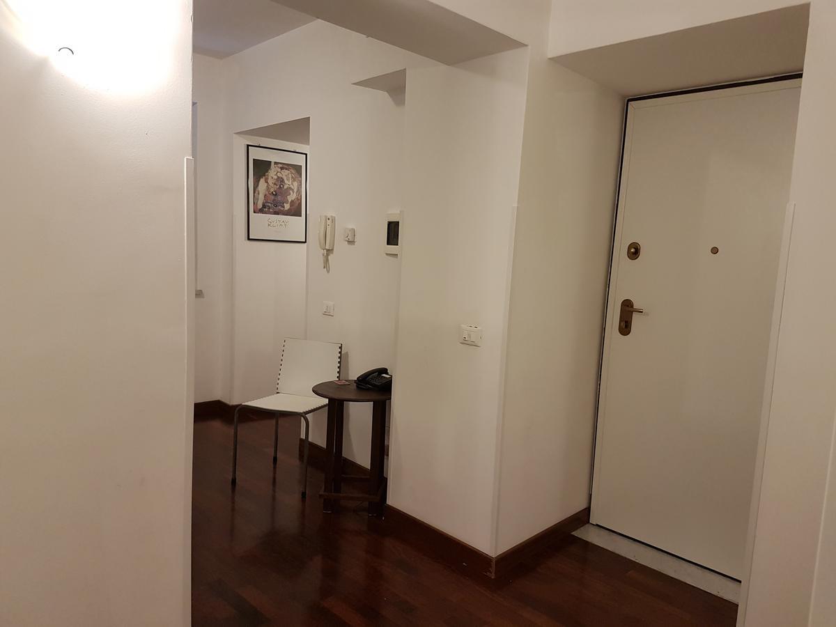 Ferienwohnung Bed & Parking Palermo Exterior foto
