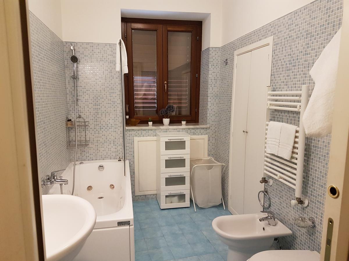 Ferienwohnung Bed & Parking Palermo Exterior foto